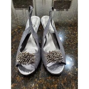 Karen Scott Women's Fabric Upper Gray Slingback Heels Casual Sandals Size 8.5